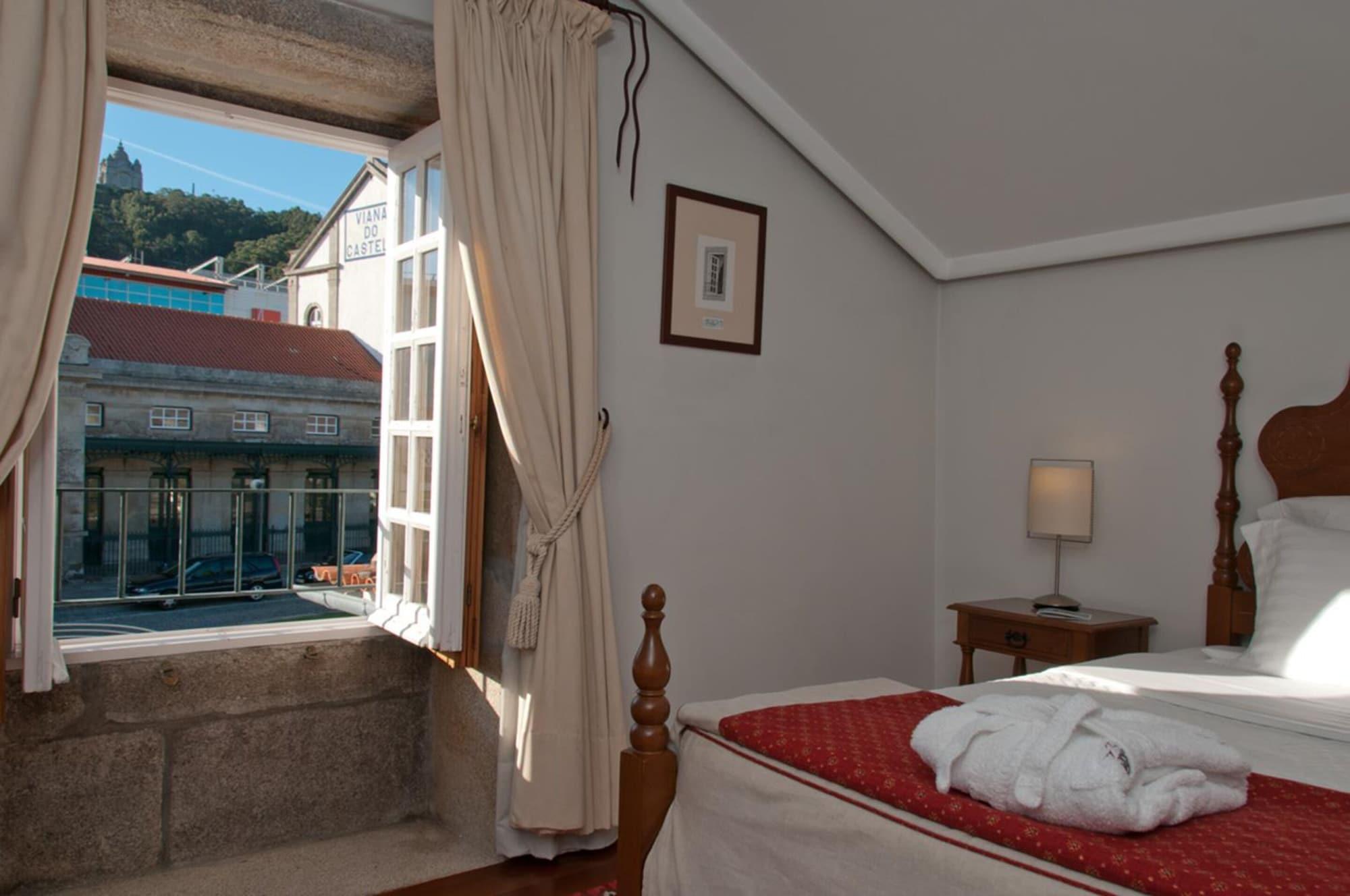 Casa Melo Alvim - By Unlock Hotels Viana do Castelo Exterior photo